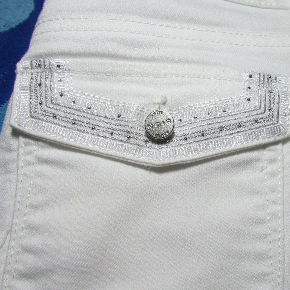 WHBM Noir Boot Cut Jeans White Silver Embellished - Picture 4 of 7
